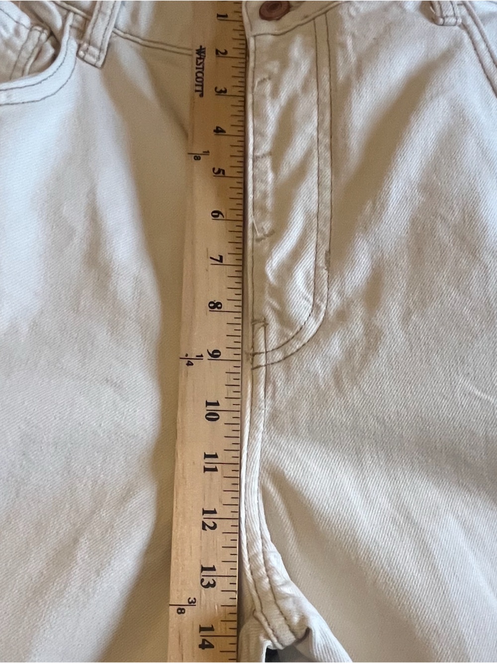 We The Free Good Luck Mid Rise Barrel Jeans Cream Utility Denim Size 31 - Picture 11 of 12